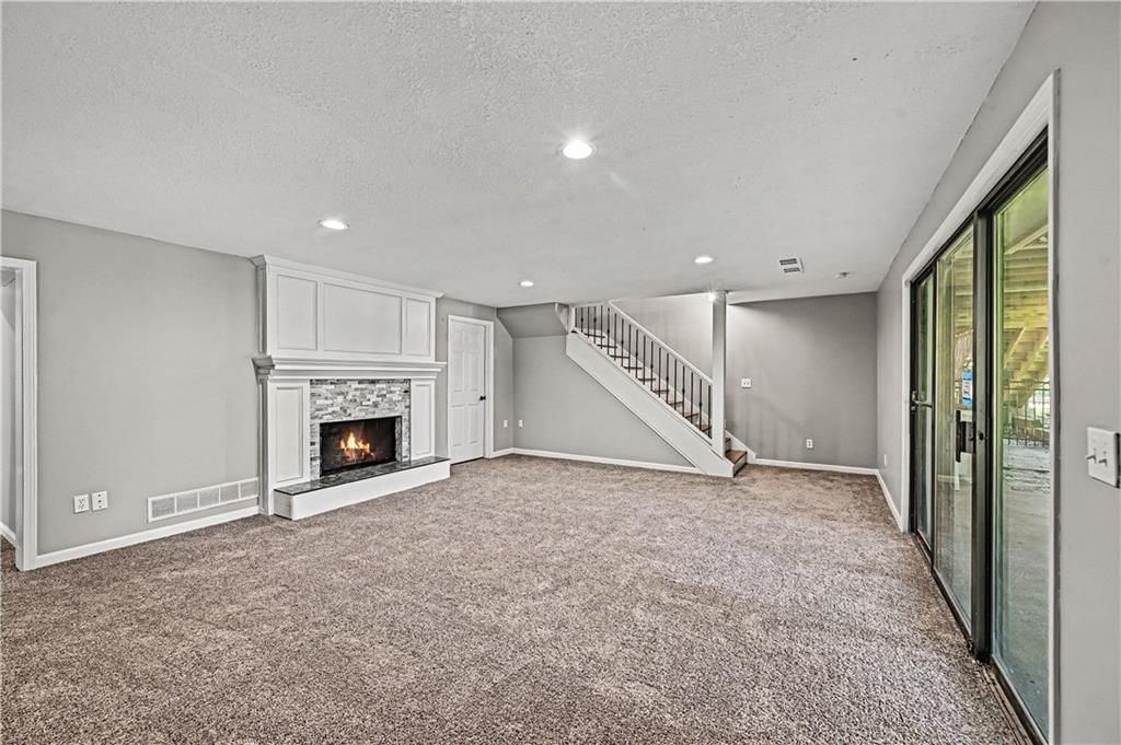 11203 Cedar Street — photo 25