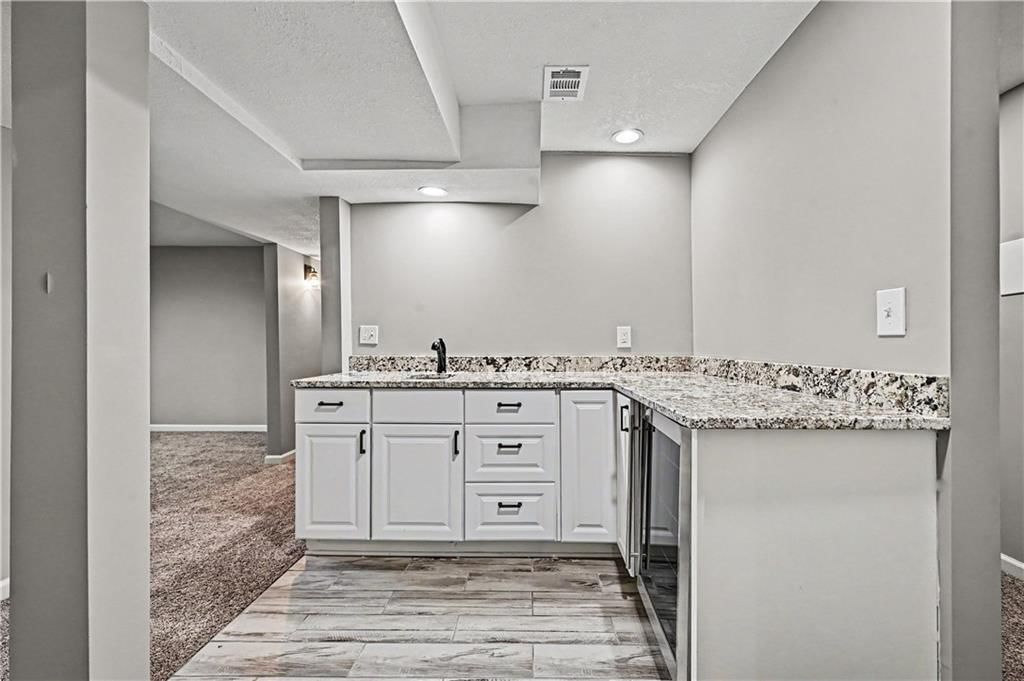 11203 Cedar Street — photo 28