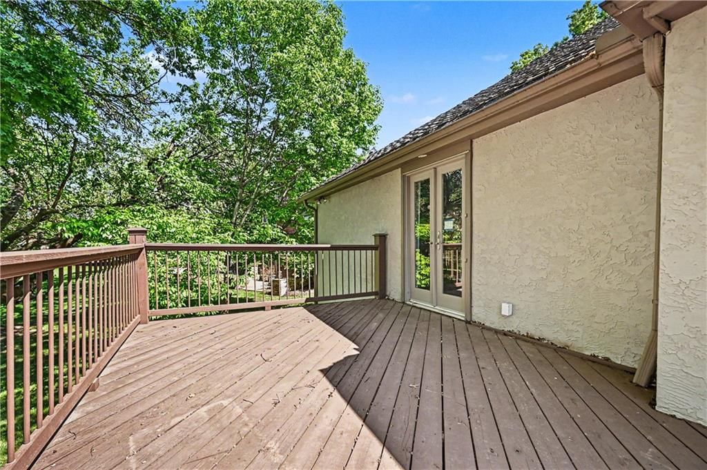11203 Cedar Street — photo 34