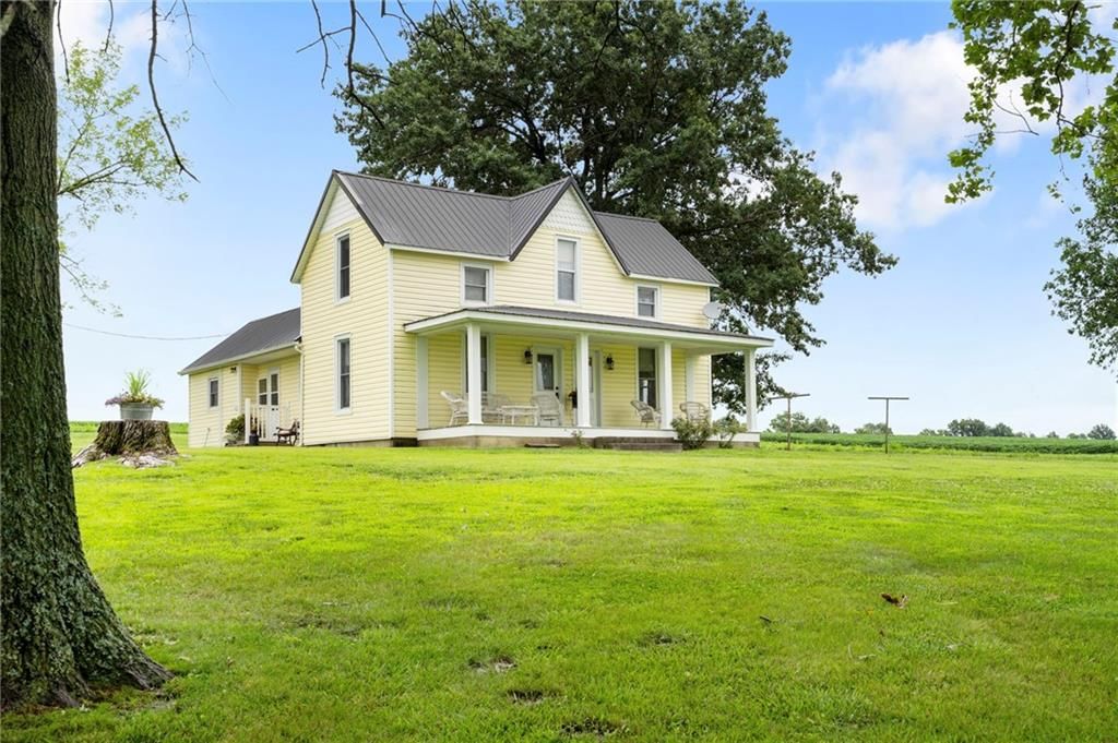 12189 119 Road, Sweet Springs, MO