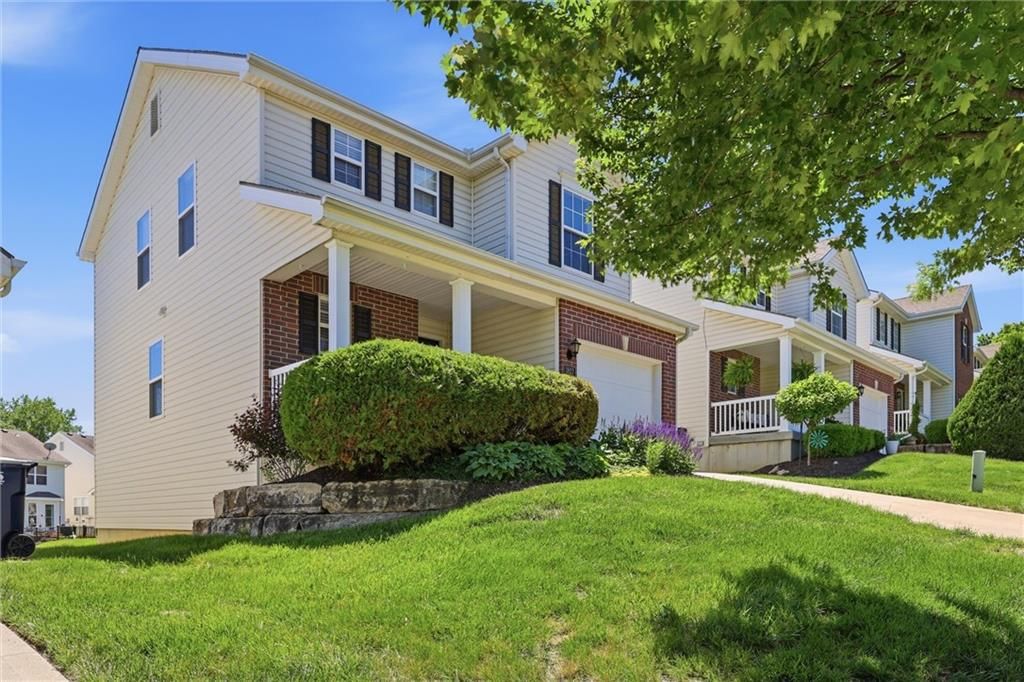 1827 NW 82nd Terrace — photo 3