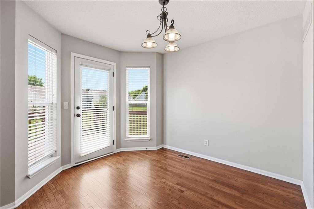 1827 NW 82nd Terrace — photo 7