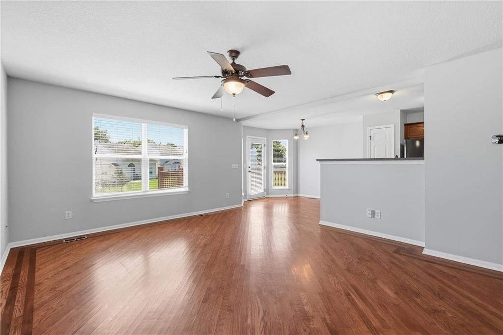 1827 NW 82nd Terrace — photo 9