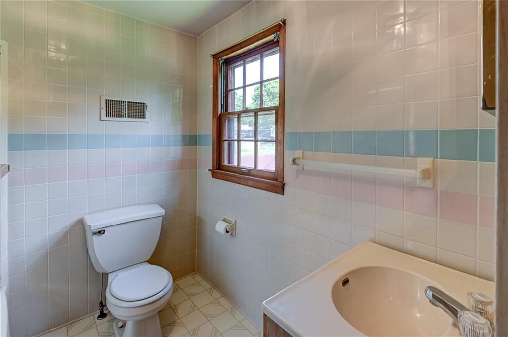 510 Vilas Street — photo 36