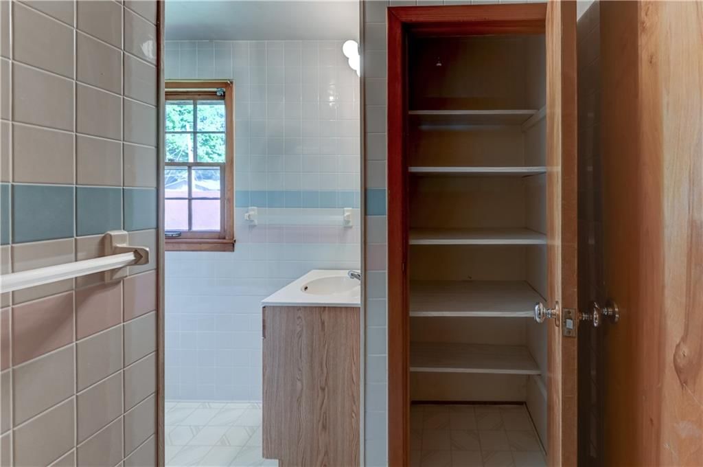 510 Vilas Street — photo 38