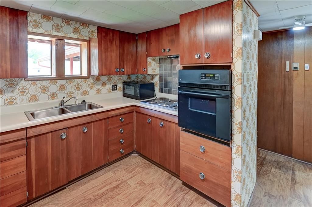 510 Vilas Street — photo 61