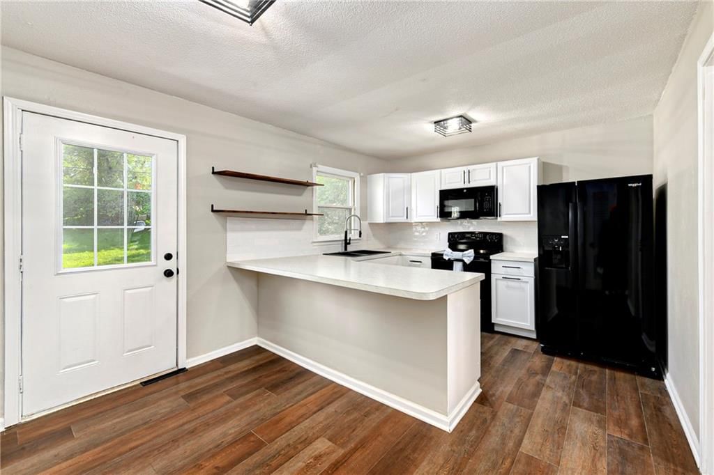 6218 Rowland Avenue — photo 5