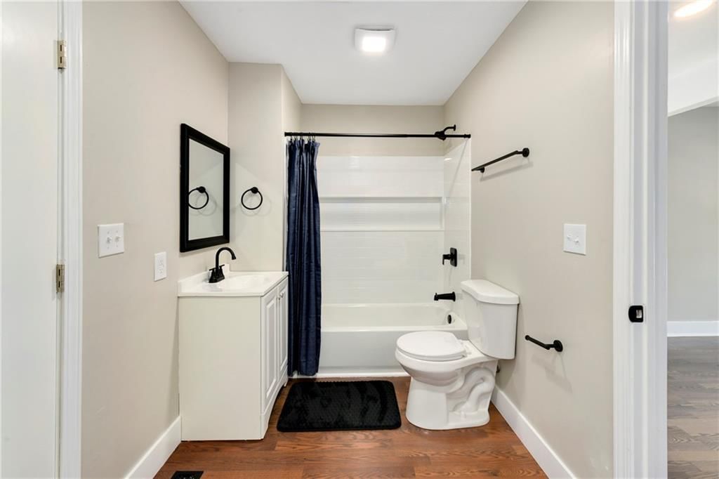6218 Rowland Avenue — photo 9