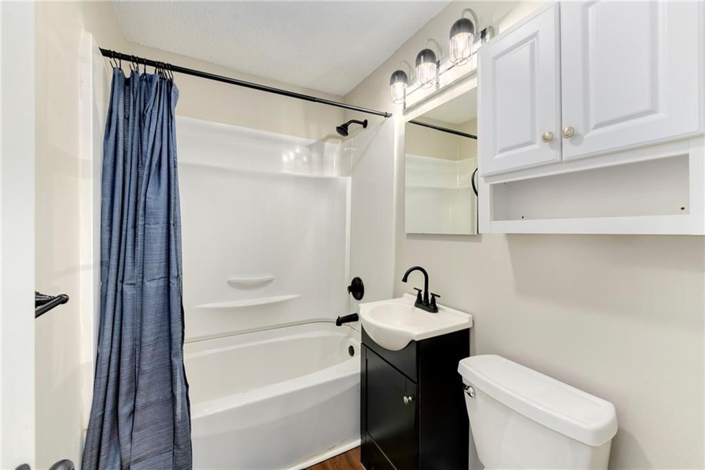 6218 Rowland Avenue — photo 15