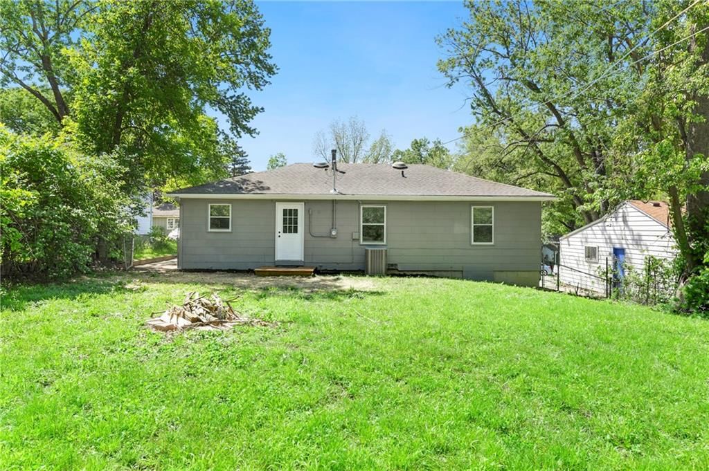 6218 Rowland Avenue — photo 17