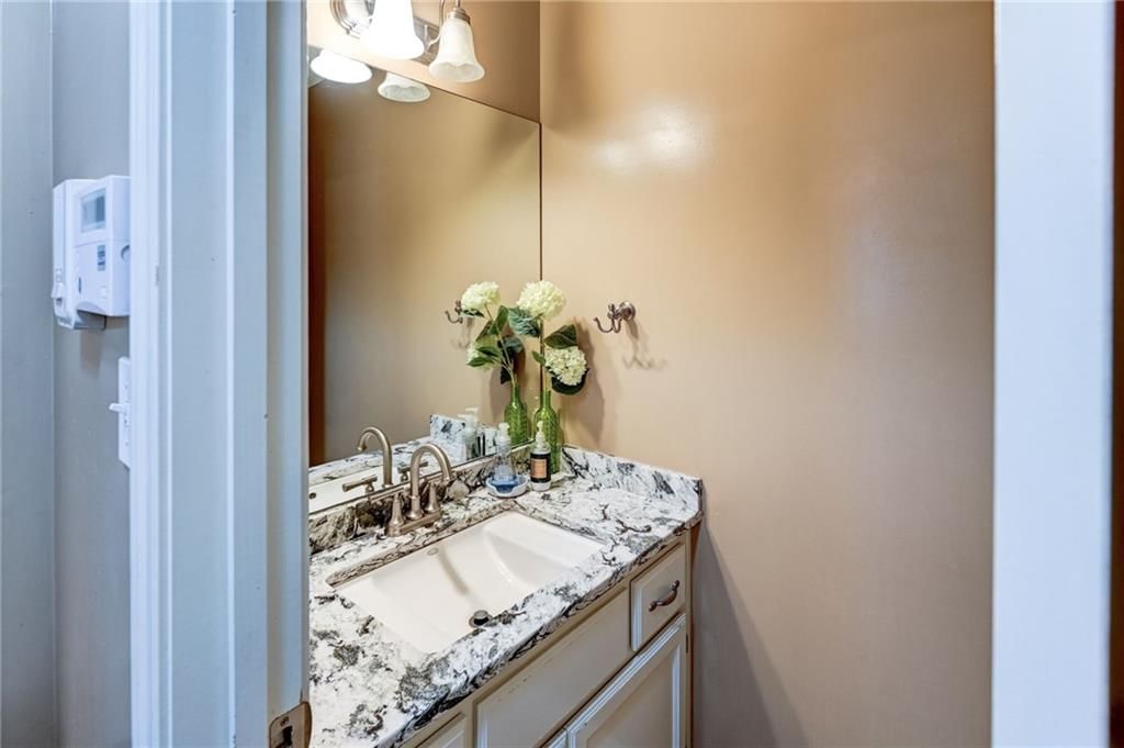 4801 Edgehill Street — photo 35