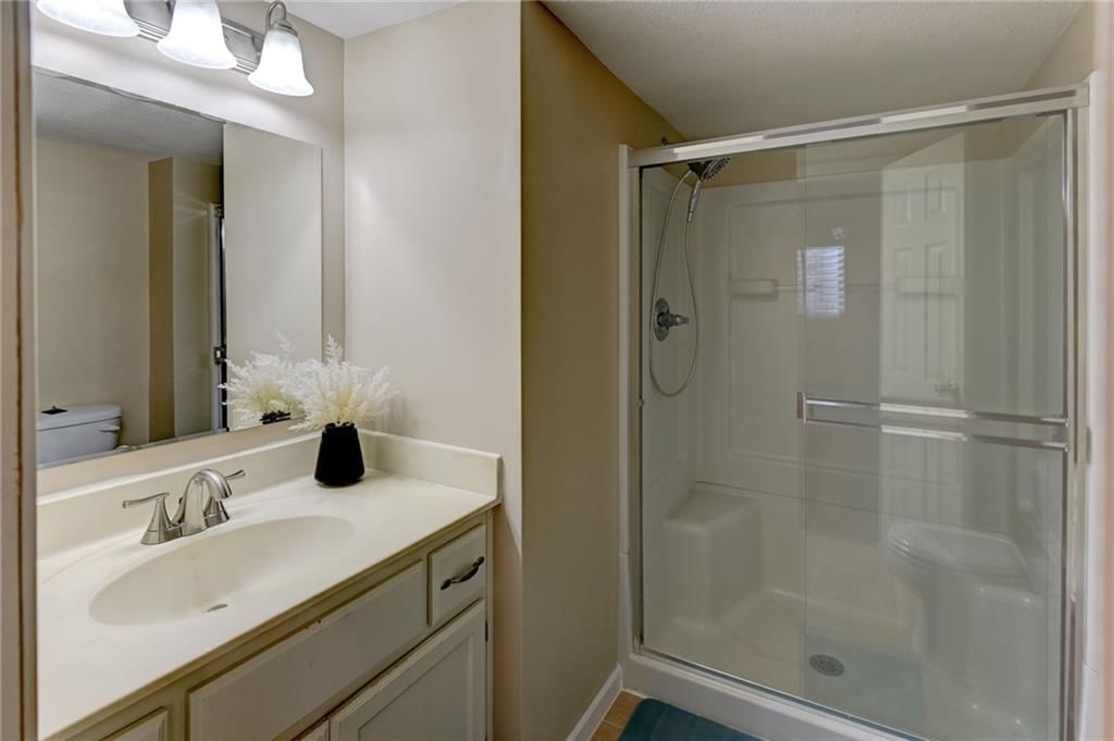4801 Edgehill Street — photo 43