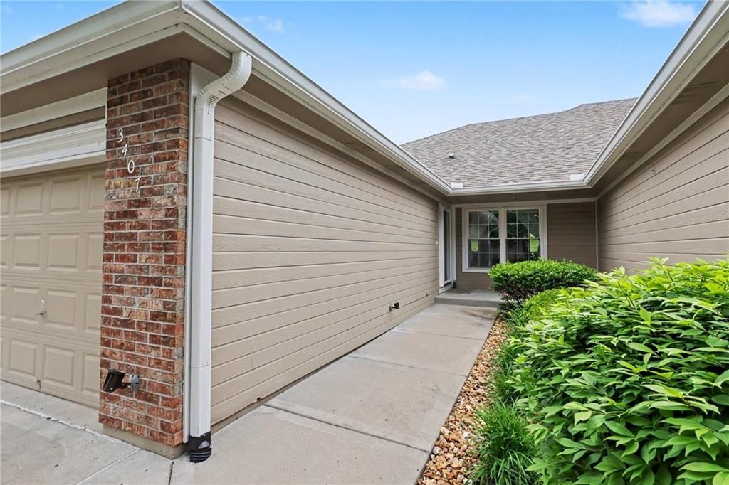 3407 NW 67th Court — photo 4