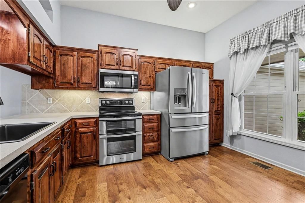 3407 NW 67th Court — photo 9