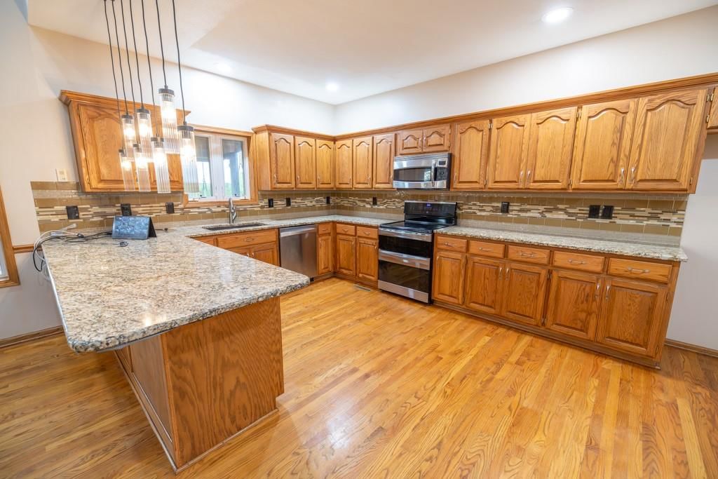 18200 E 191st Street — photo 39