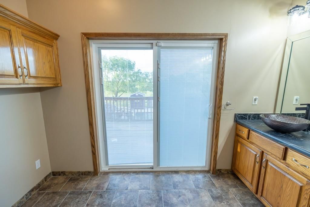 18200 E 191st Street — photo 48