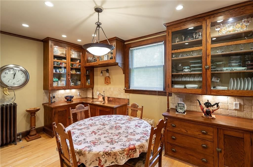 3601 Charlotte Street — photo 27