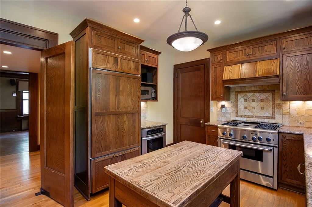 3601 Charlotte Street — photo 29
