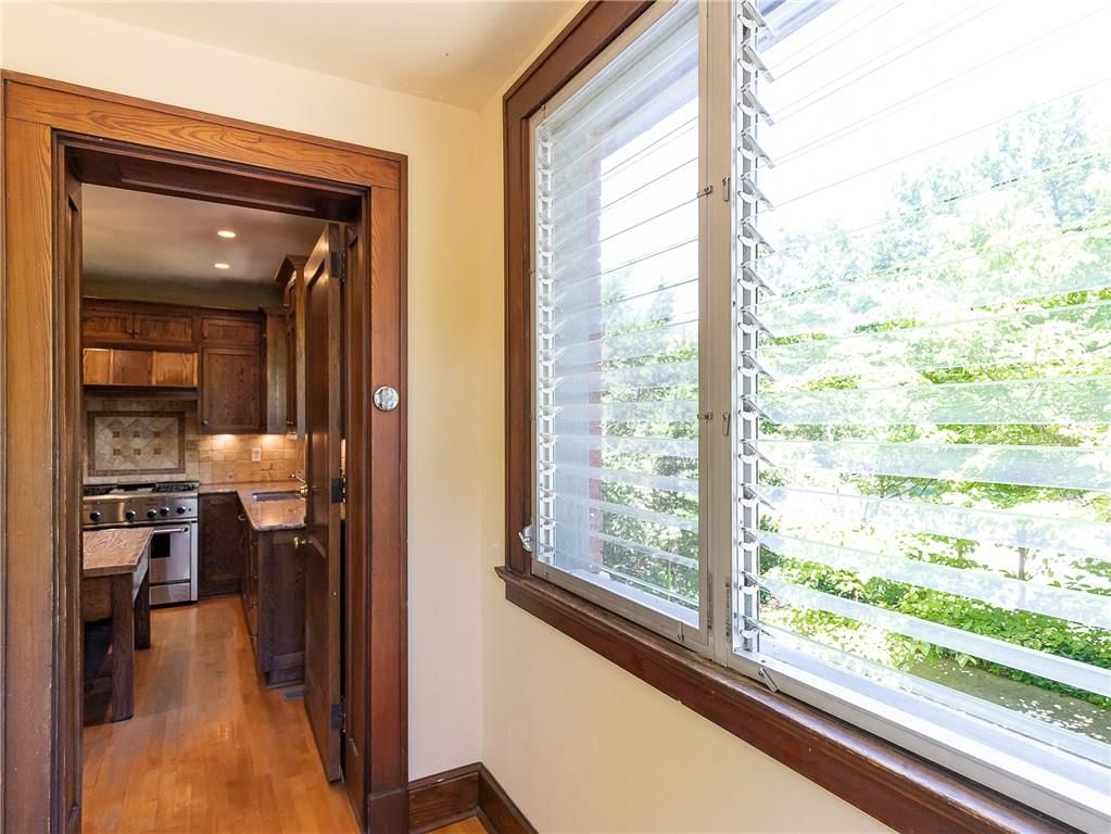 3601 Charlotte Street — photo 33