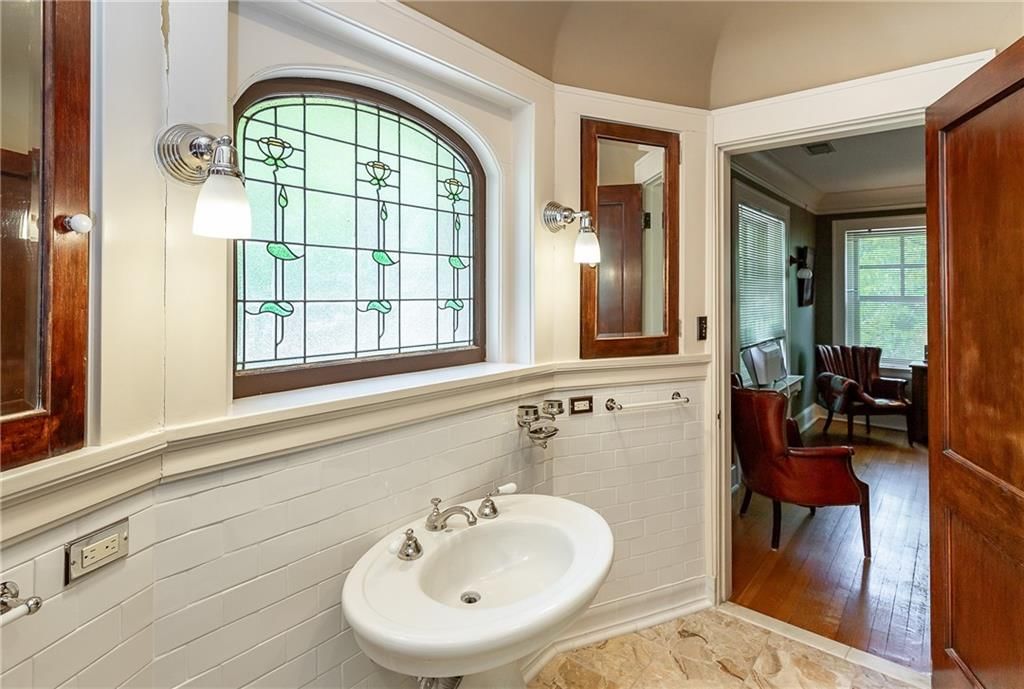 3601 Charlotte Street — photo 43