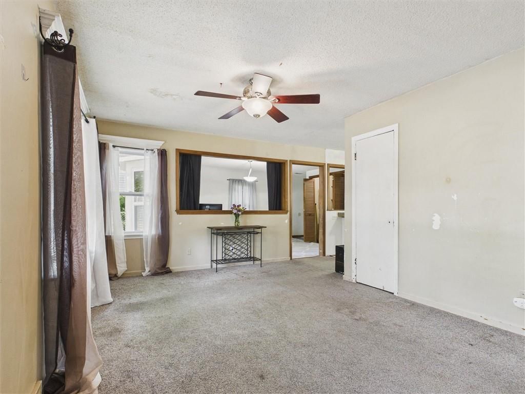 10406 W 56th Terrace — photo 4