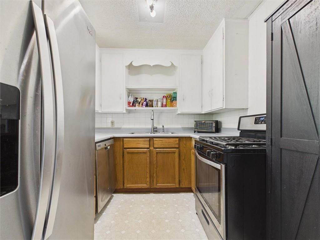 10406 W 56th Terrace — photo 10