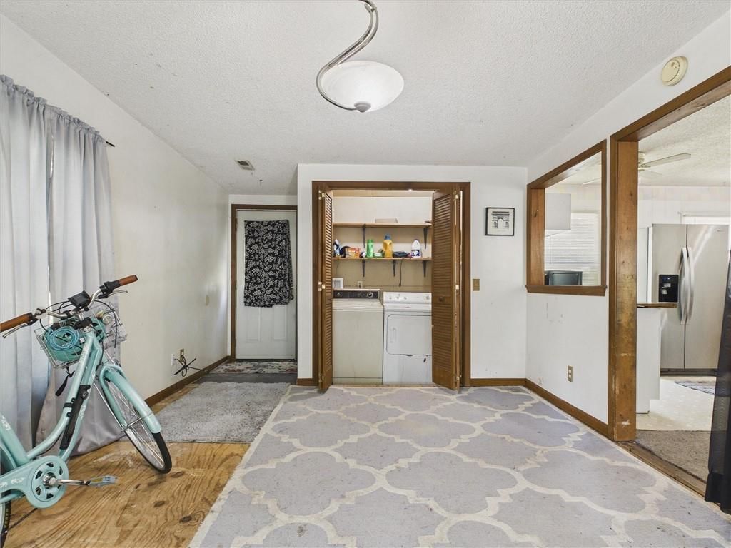 10406 W 56th Terrace — photo 14