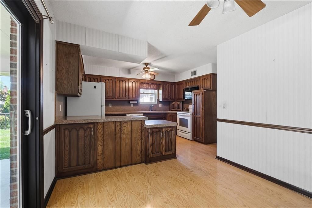3300 S Phelps Road — photo 13