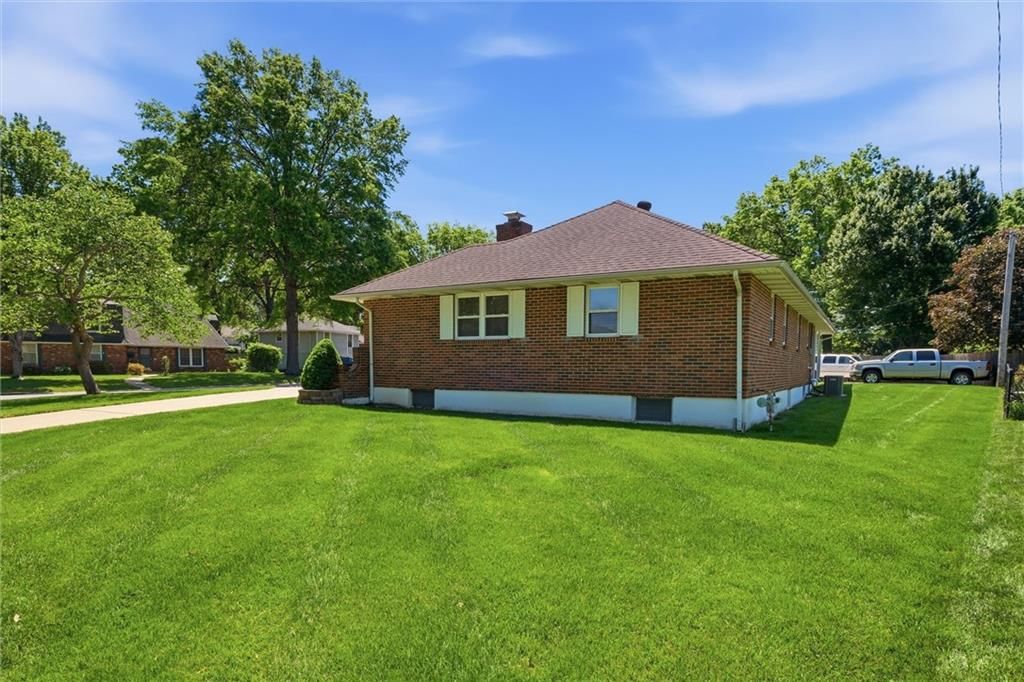 3300 S Phelps Road — photo 29