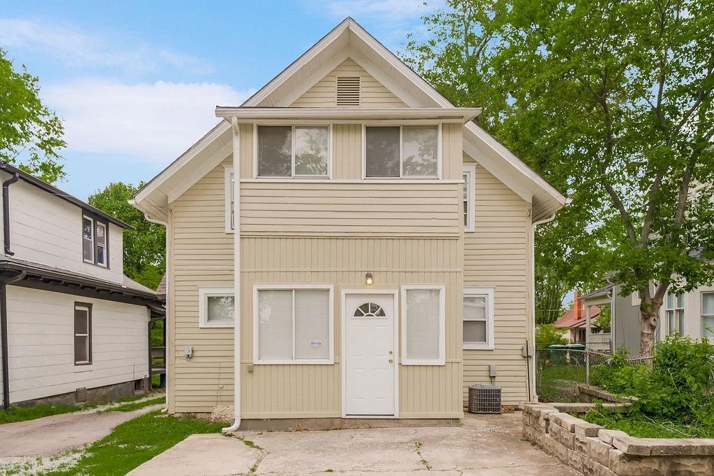 635 S Fuller Avenue — photo 28