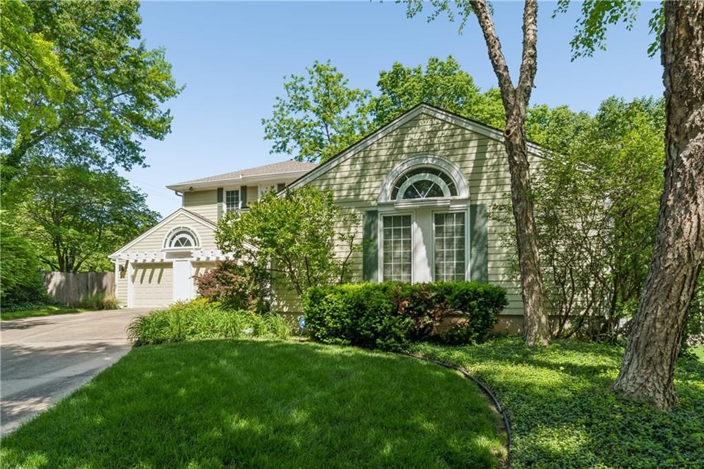 14936 Rhodes Circle — photo 3