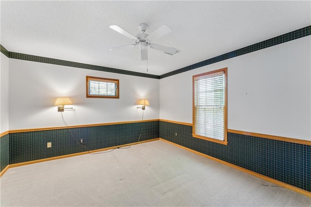 14936 Rhodes Circle — photo 36