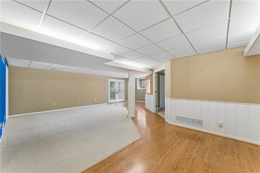 14936 Rhodes Circle — photo 44