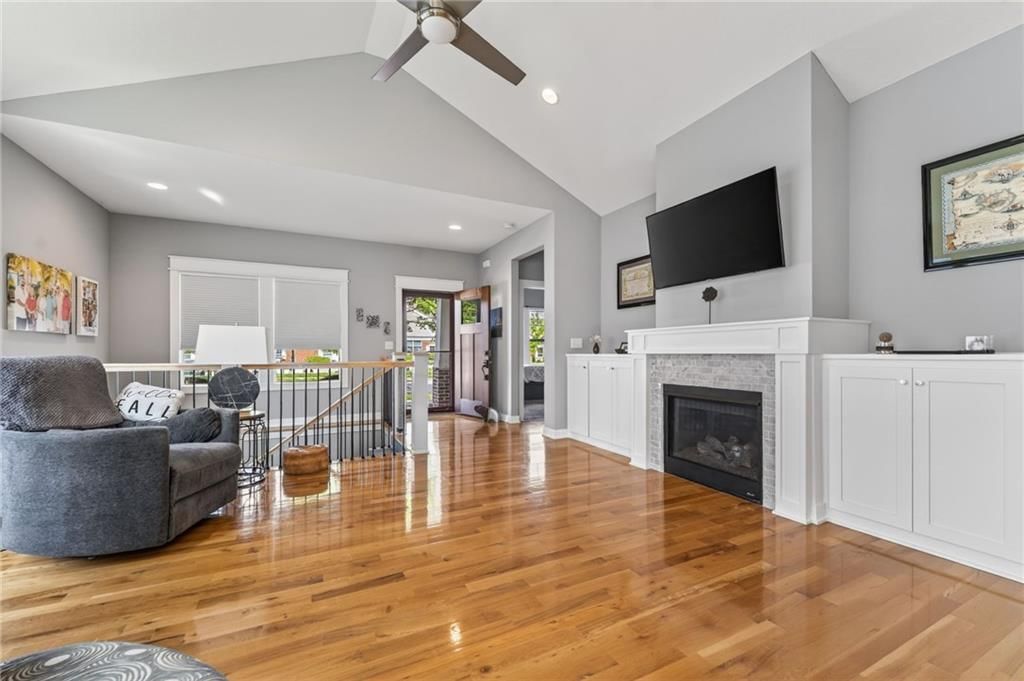 8125 N Farley Avenue — photo 4