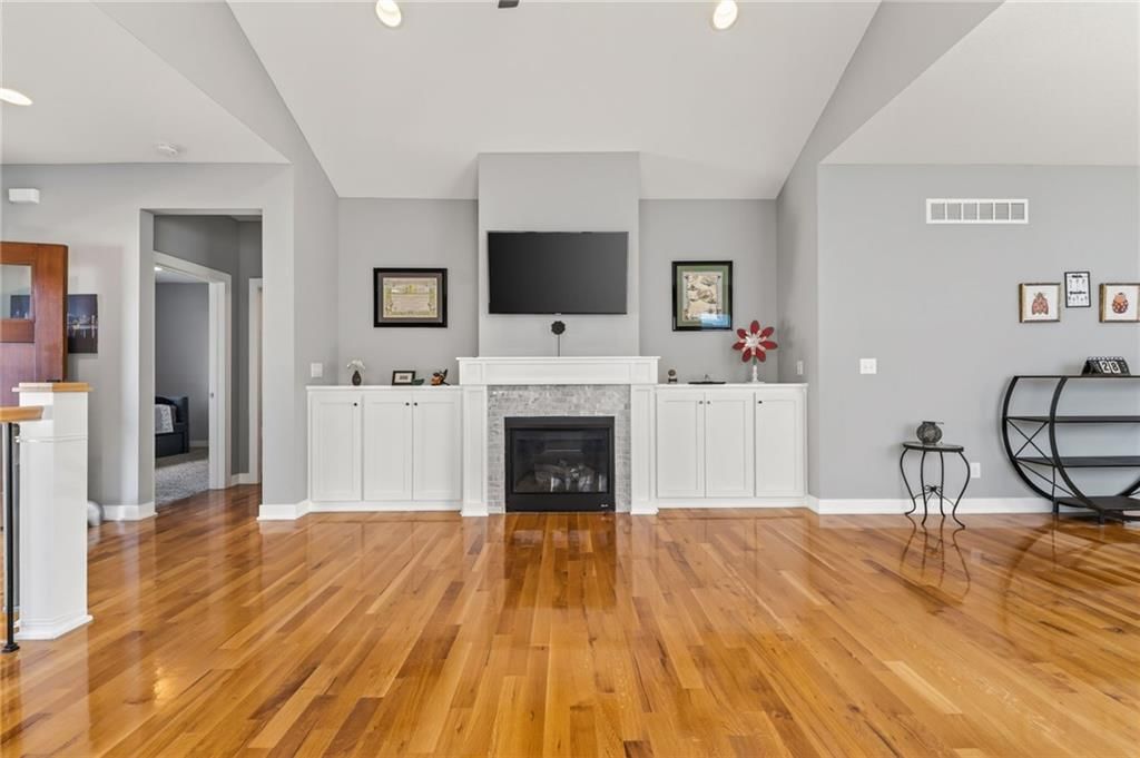 8125 N Farley Avenue — photo 5
