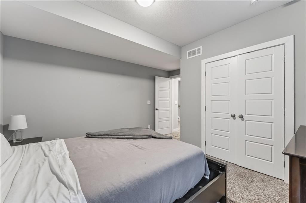 8125 N Farley Avenue — photo 25