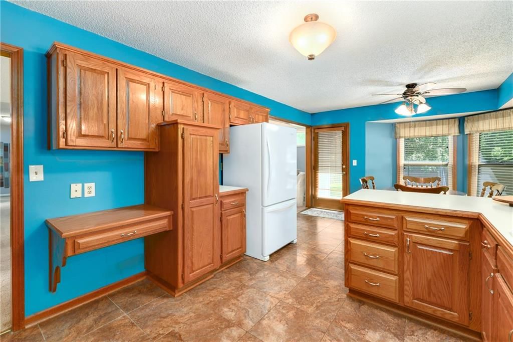1401 NE Bronze Drive — photo 16