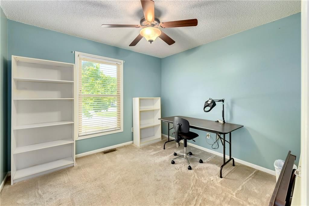 1401 NE Bronze Drive — photo 24