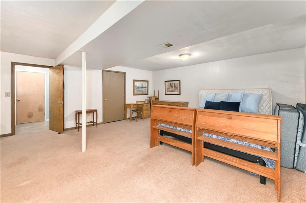 1401 NE Bronze Drive — photo 29