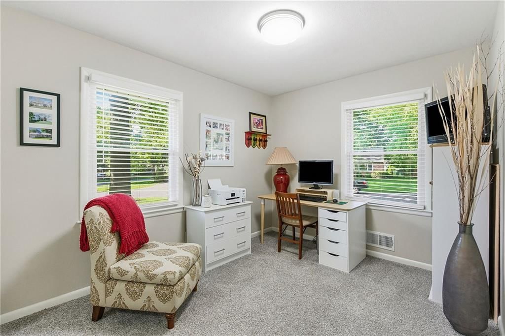 8839 Newton Drive — photo 17