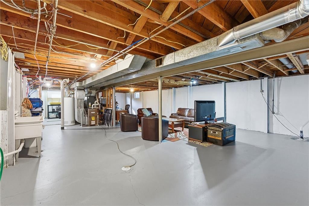 8839 Newton Drive — photo 19