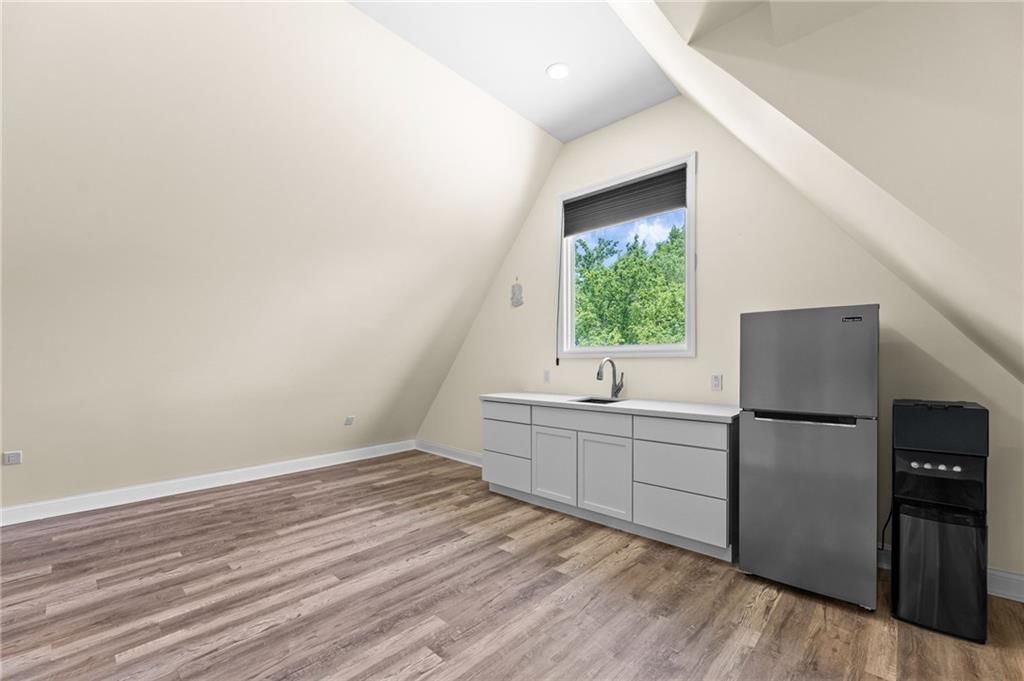 25103 Haines Road — photo 42