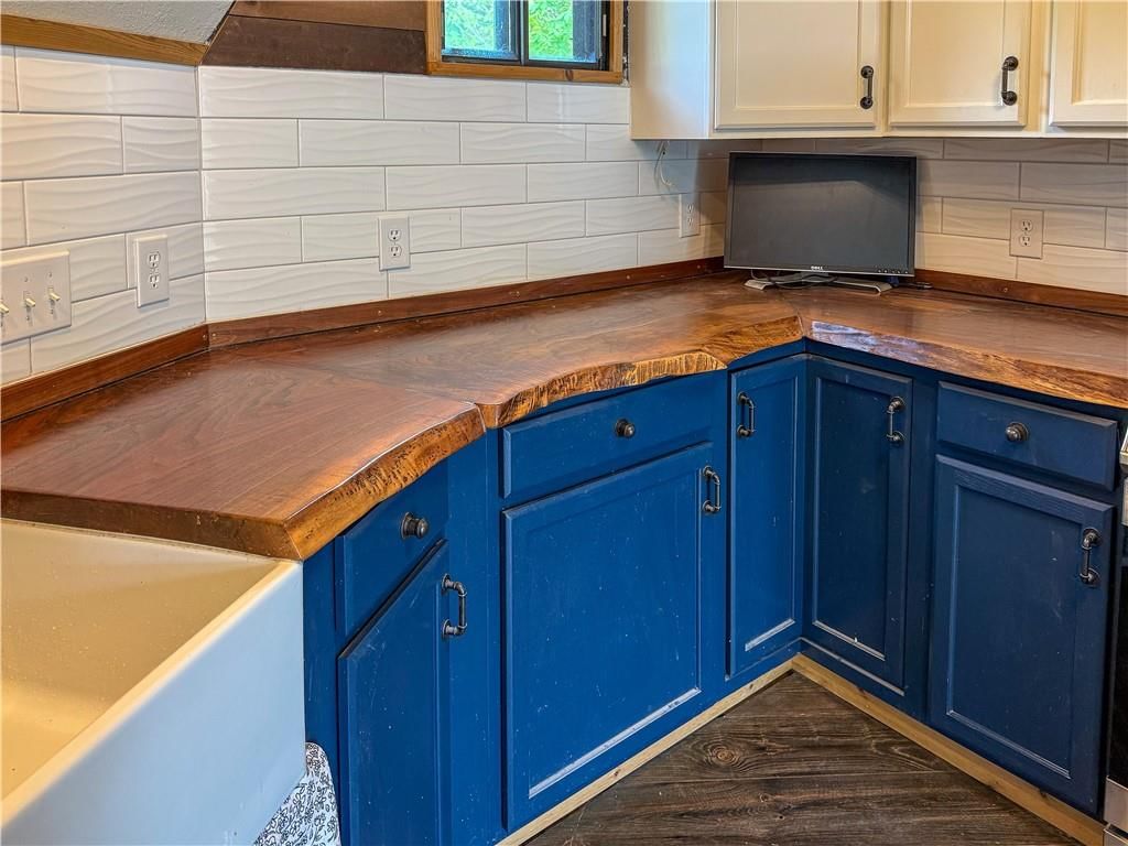 5538 SE Lakeview Drive — photo 8