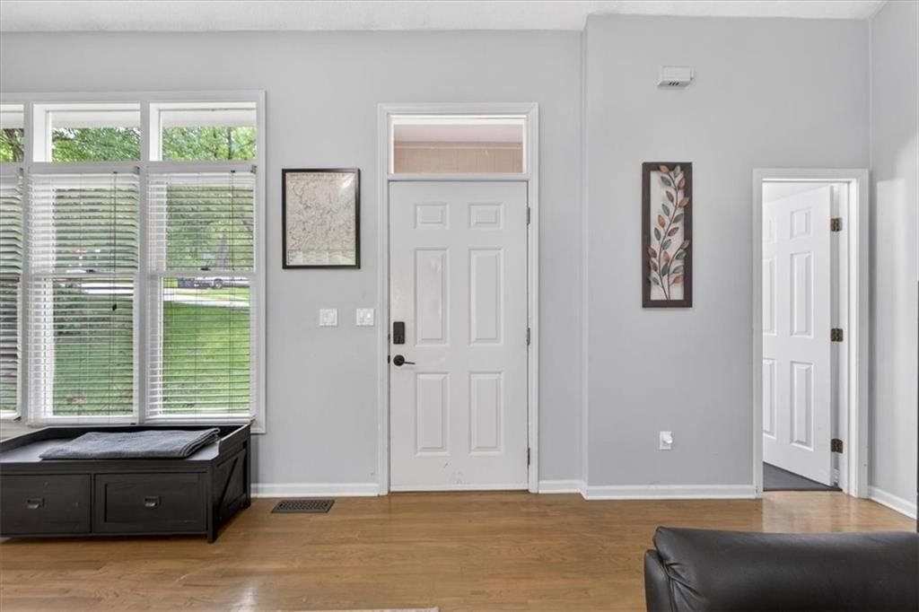 7007 N Holly Court — photo 4