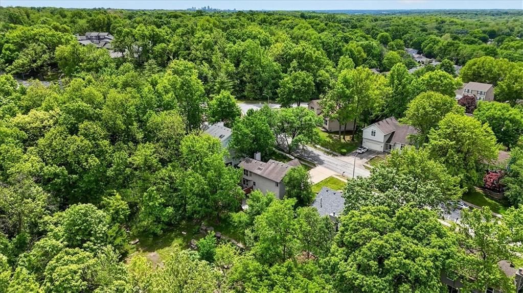 7007 N Holly Court — photo 31