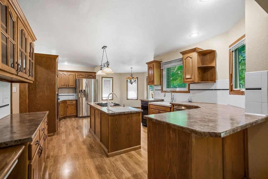 902 Allendale Lake Road — photo 10