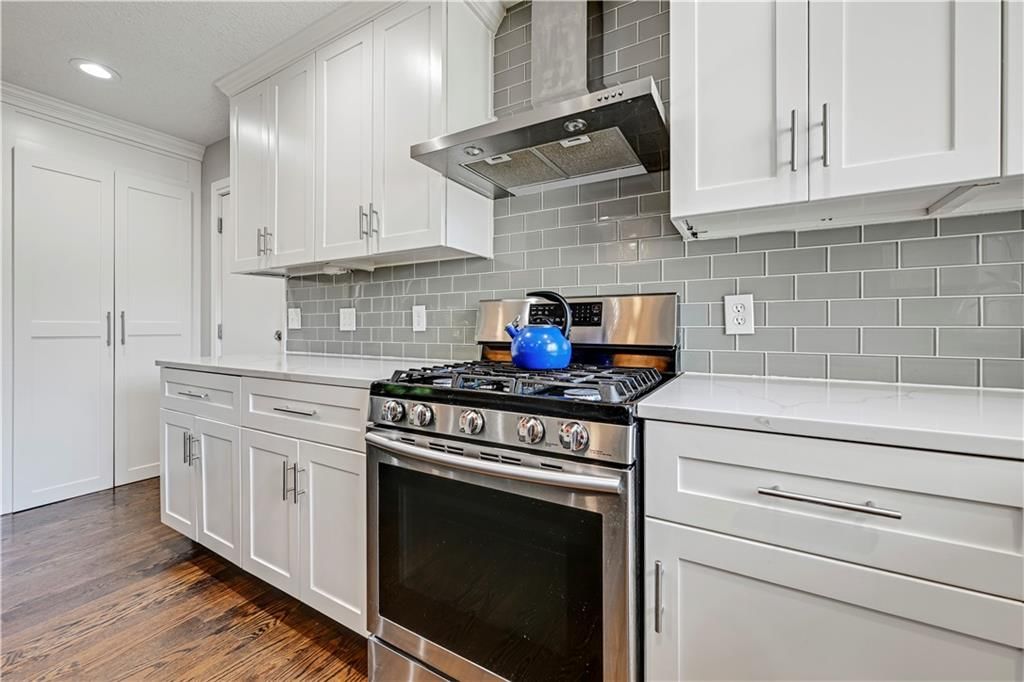 10404 W 150th Terrace — photo 14