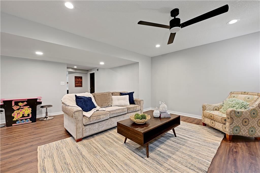 10404 W 150th Terrace — photo 34