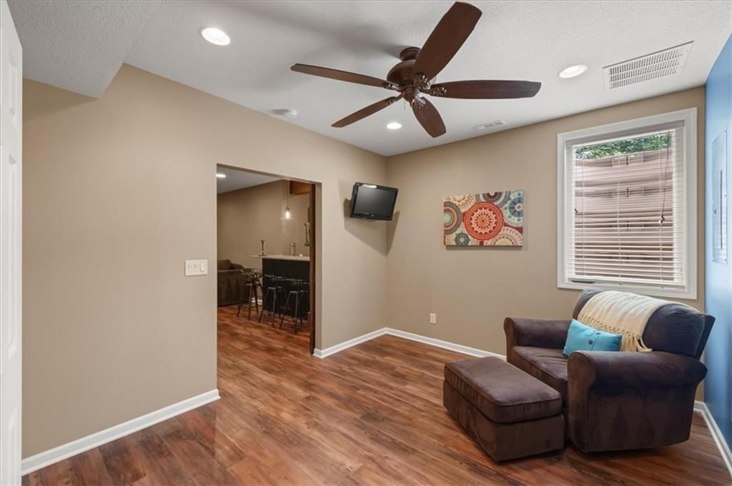 14116 Richards Street — photo 43