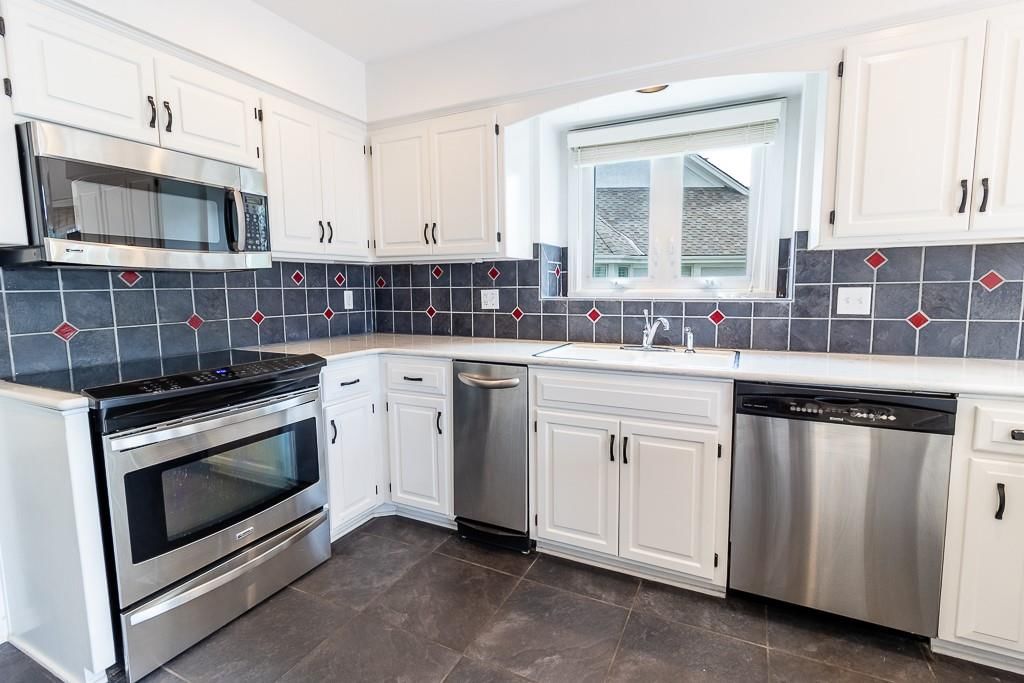 5225 W 122nd Street — photo 13
